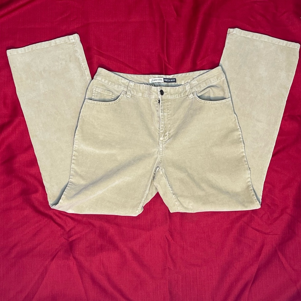 NWOT St. John’s Bay Stretch Bootcut Corduroy Jeans Women’s 10